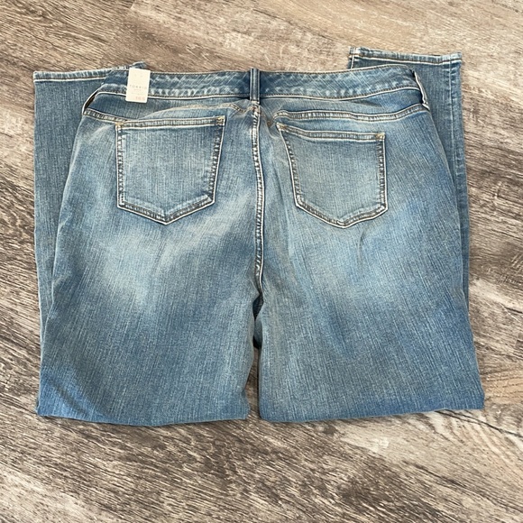 NWT! Torrid jeans. Size 16 - Picture 5 of 6